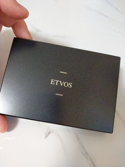 ミネラルエアリータッチファンデーション/エトヴォス/パウダーファンデーションを使ったクチコミ(1枚目)