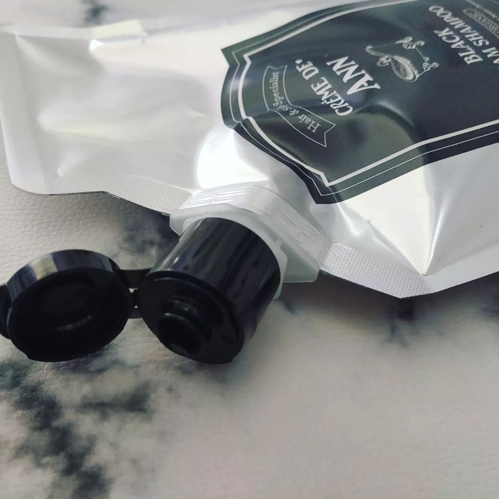 ブラッククリームシャンプー/creme de Ann/市販シャンプーを使ったクチコミ（2枚目）