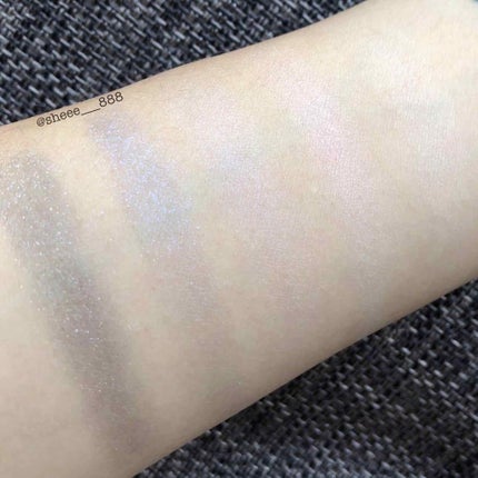 フローレスグロウ リッドテクスチャー アイシャドウ/CHICCA/アイシャドウパレットを使ったクチコミ(3枚目)