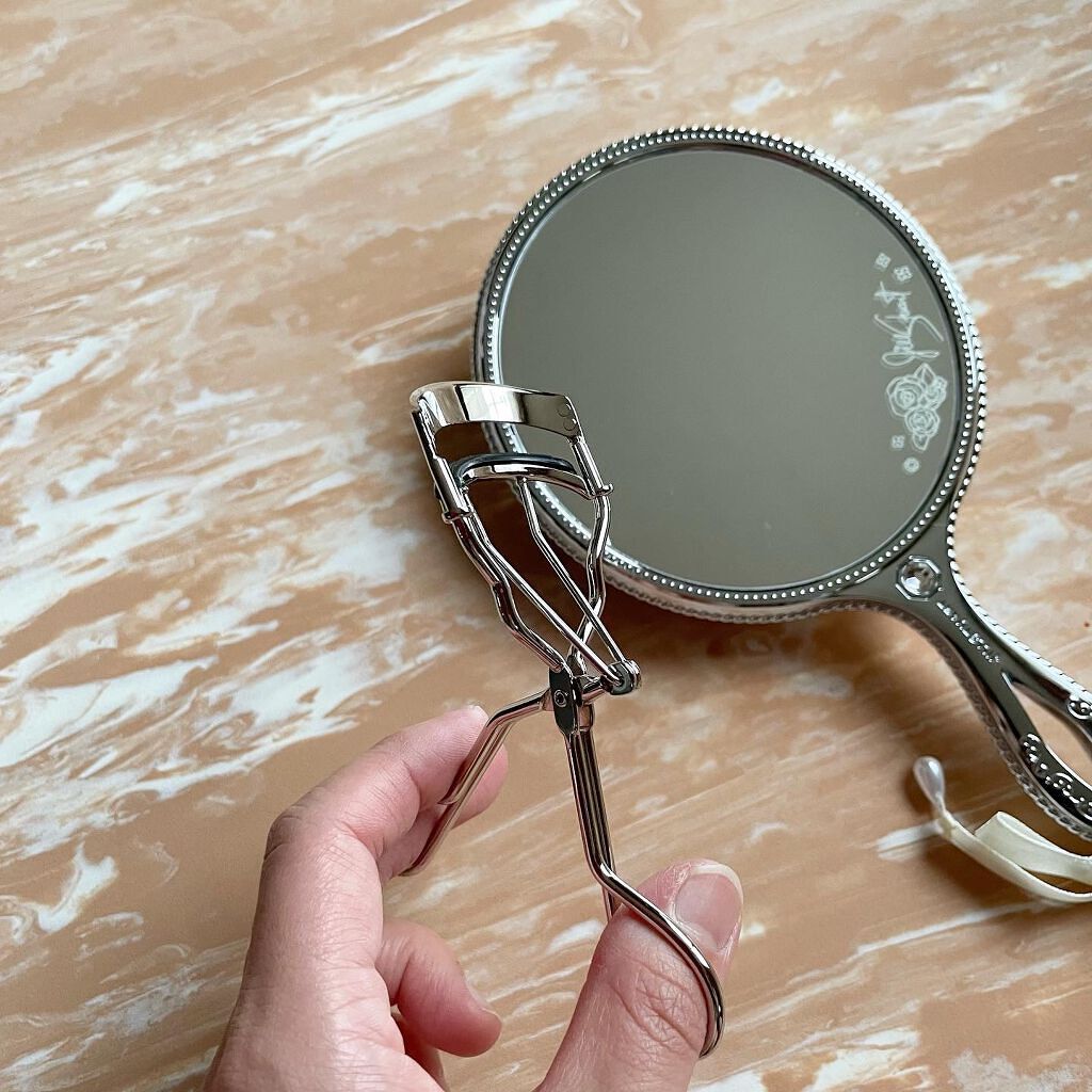 カービングアイラッシュカーラー/コージー/ビューラーを使ったクチコミ（2枚目）