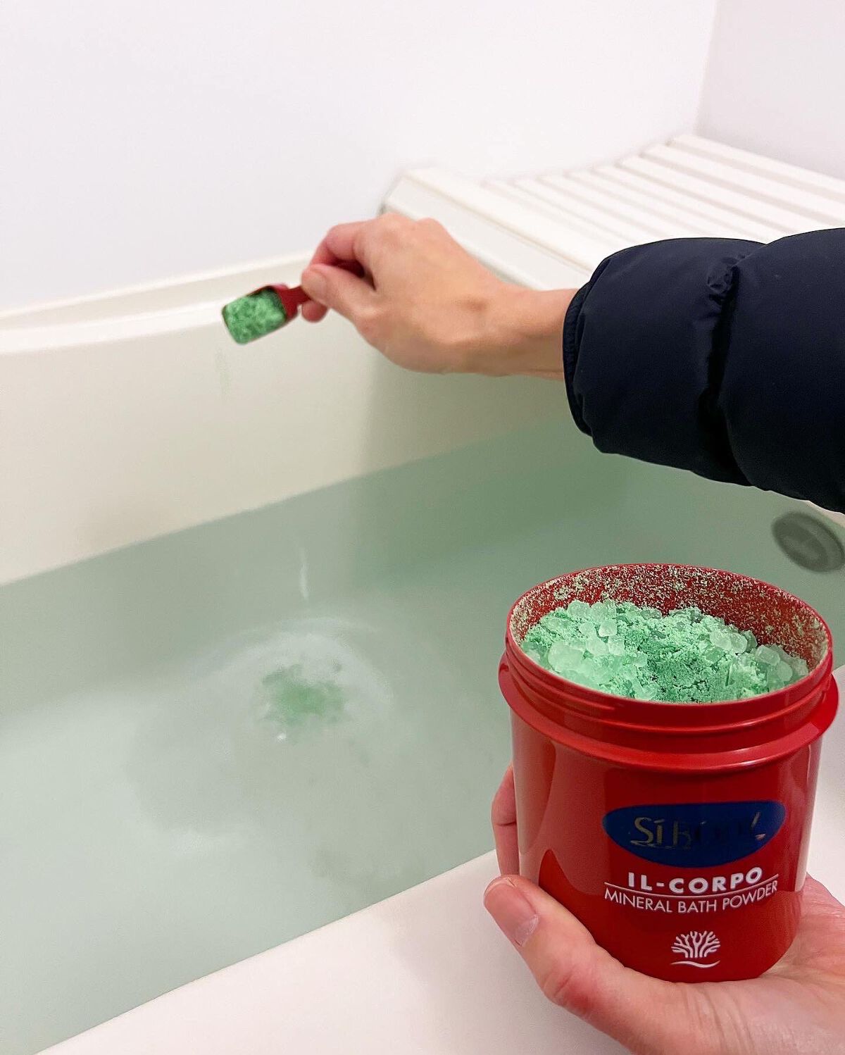 ミネラルバスパウダーオリジナル/イルコルポ/無機塩系入浴剤を使ったクチコミ(4枚目)