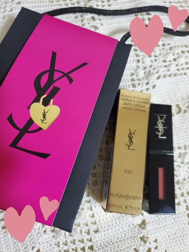 ルージュ ピュールクチュール ヴェルニ ヴィニルクリーム No.440 ローズプレイヤー/YVES SAINT LAURENT BEAUTE/口紅を使ったクチコミ（1枚目）