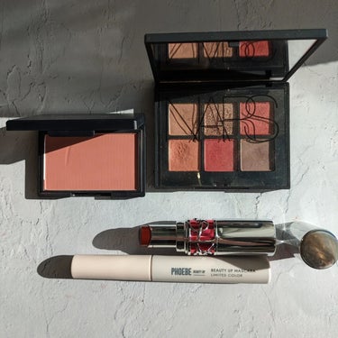 ヴォワヤジュールアイシャドウパレット/NARS/パウダーアイシャドウを使ったクチコミ（1枚目）