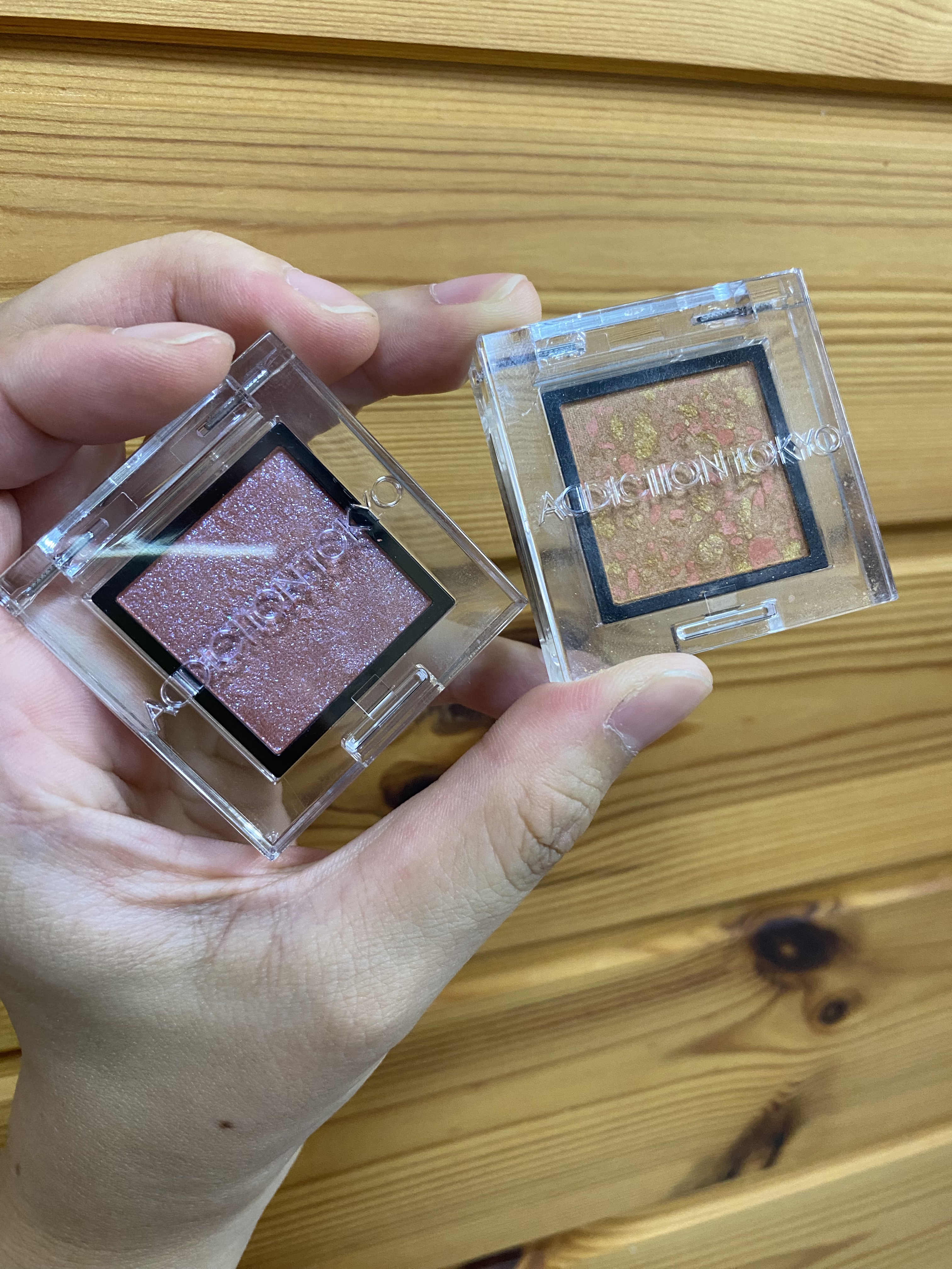 ザ アイシャドウ アンポリッシュ ジェム 102 Honey Topaz/ADDICTION/単色アイシャドウを使ったクチコミ（2枚目）