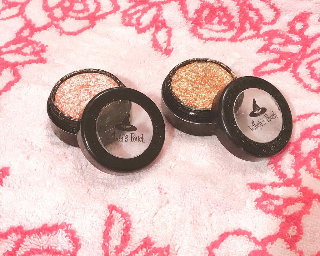 セルフィーフィックスピグメント 02 フォローミー/Witch's Pouch/単色アイシャドウを使ったクチコミ（1枚目）