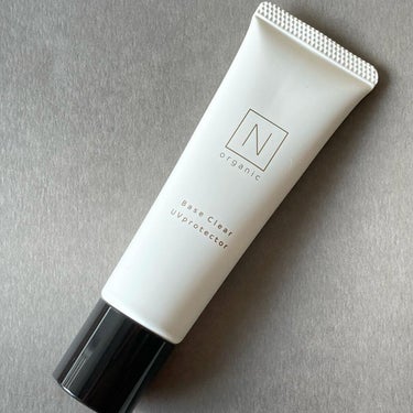 N organic
ベースクリアUVプロテクター
SPF50+/PA++++


⚫︎肌へなじむ白色で毛穴とくすみをカバーし、肌に透明感を
⚫︎スキンケア成分(ビタミンC誘導体)配合。潤う艶肌へ
⚫︎保