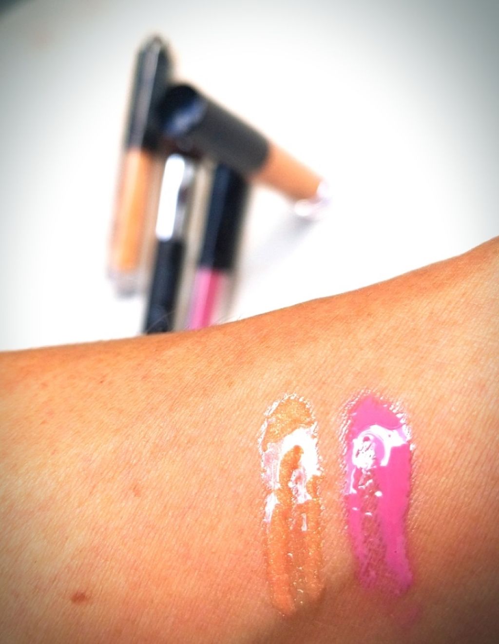 ティンテッド リップ オイル/e.l.f. Cosmetics/リップグロスを使ったクチコミ（3枚目）