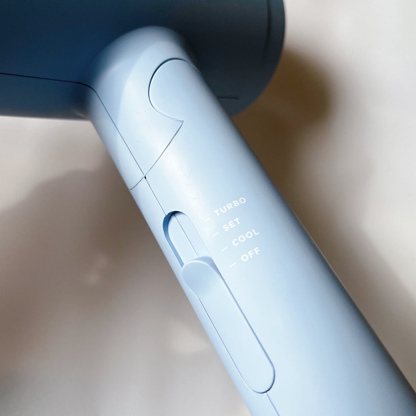 ストレートヘアアイロン/SALONIA/ストレートアイロンを使ったクチコミ(4枚目)