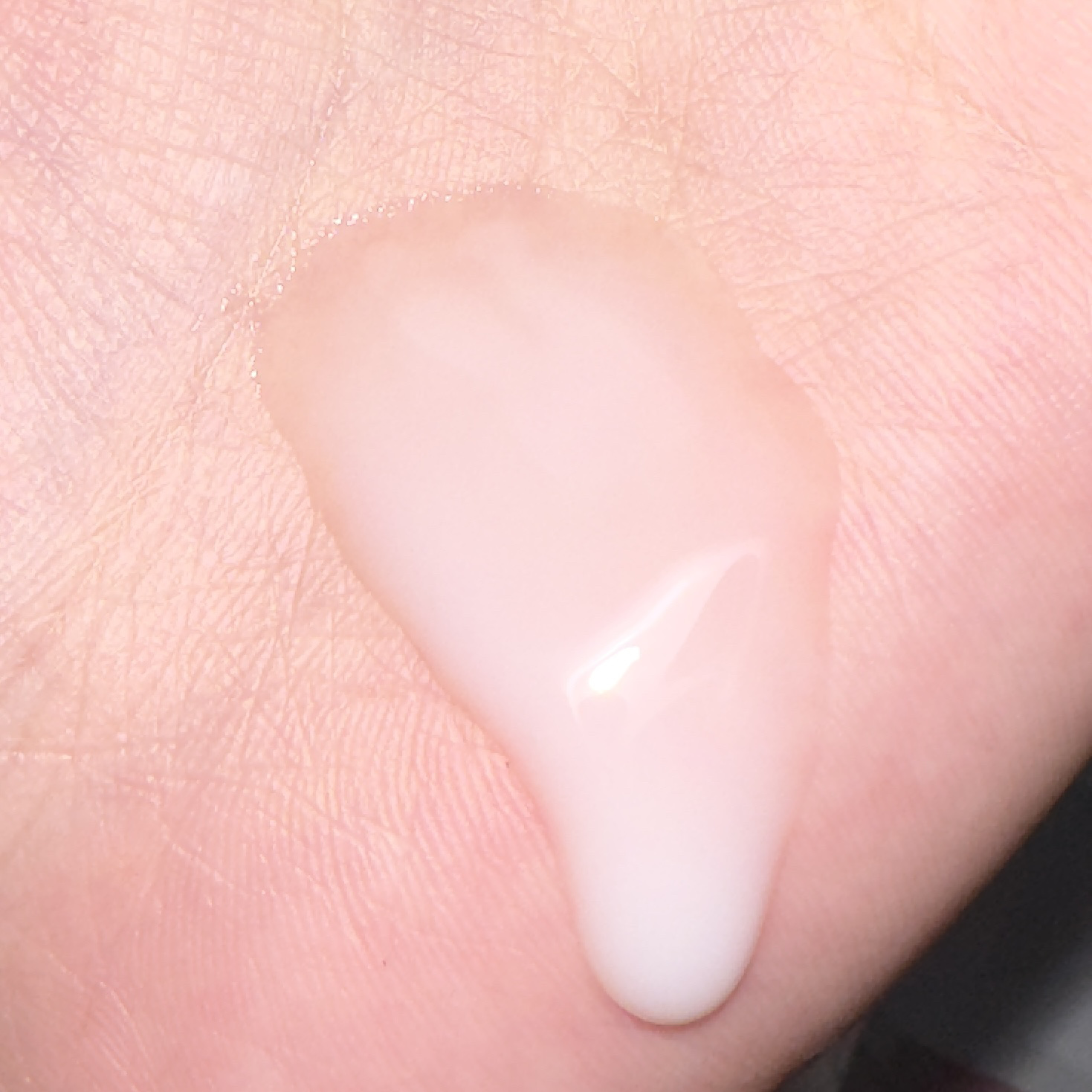 サミュ PHセンシティブフェイシャルトリートメント/SAM'U/美容液を使ったクチコミ（3枚目）