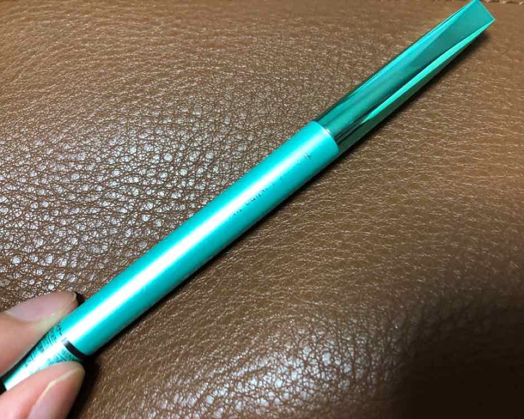 「密着アイライナー」クリームペンシル/デジャヴュ/ペンシルアイライナーを使ったクチコミ（1枚目）