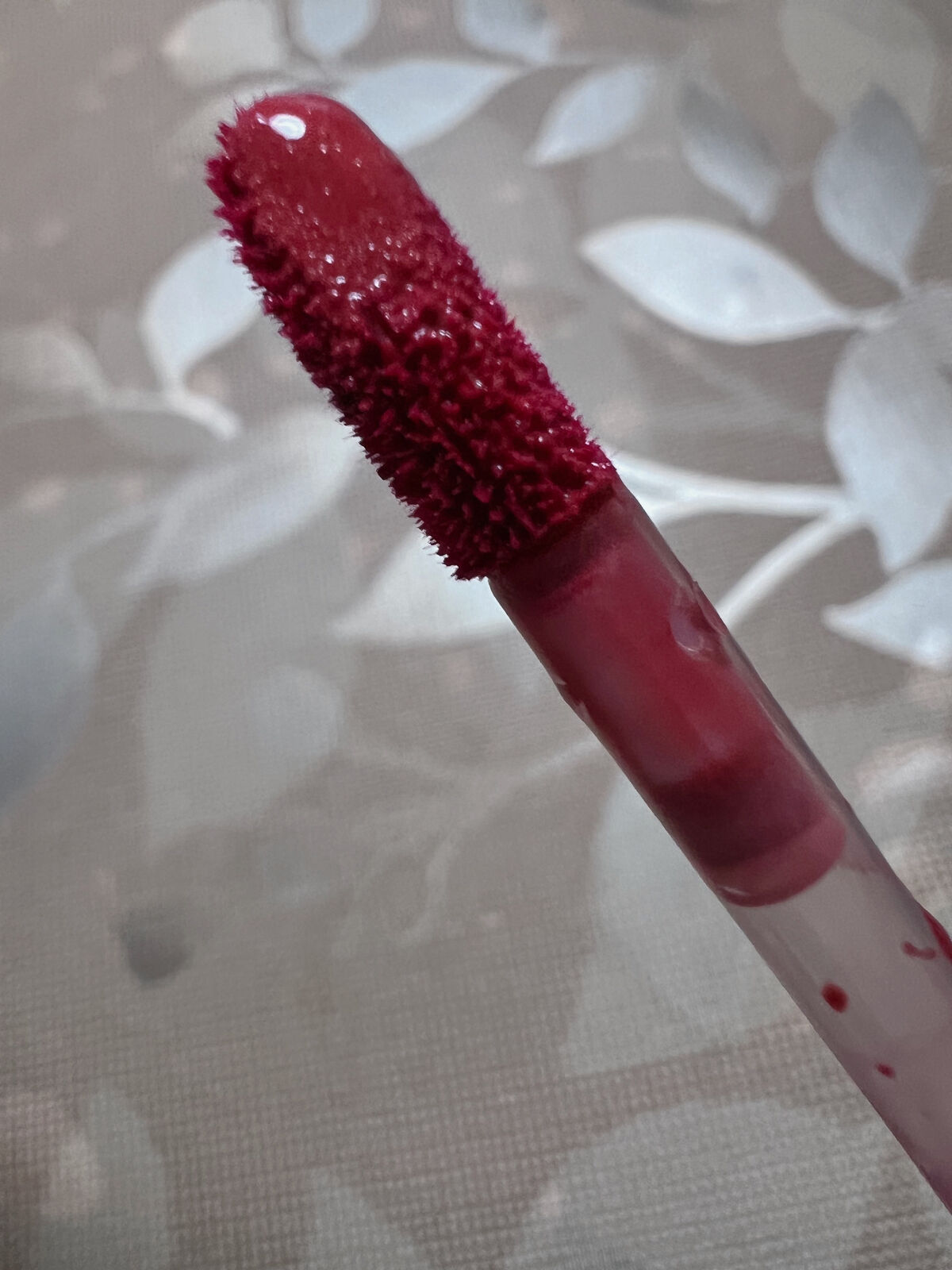 ジューシーラスティングティント/rom&nd/リップティントを使ったクチコミ（2枚目）