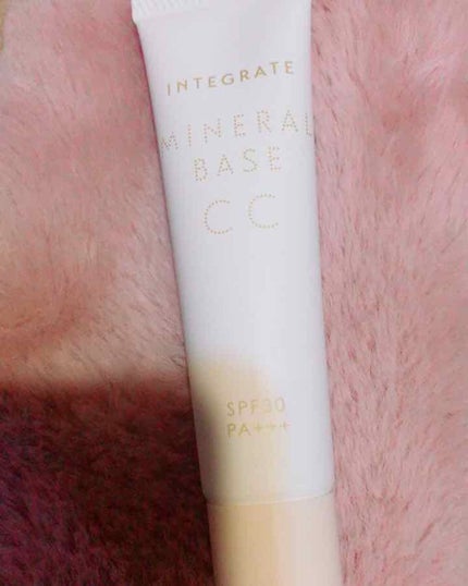 ミネラルベース CC/インテグレート/CCクリームを使ったクチコミ(1枚目)