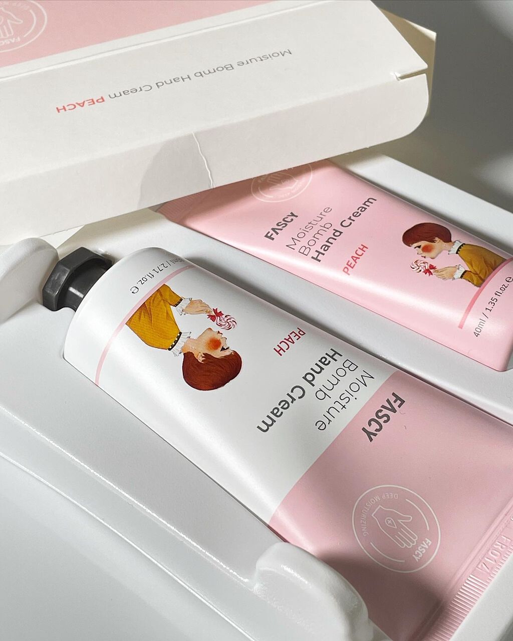 モイストボムハンドクリーム/FASCY(パーシー)/ハンドクリームを使ったクチコミ(2枚目)