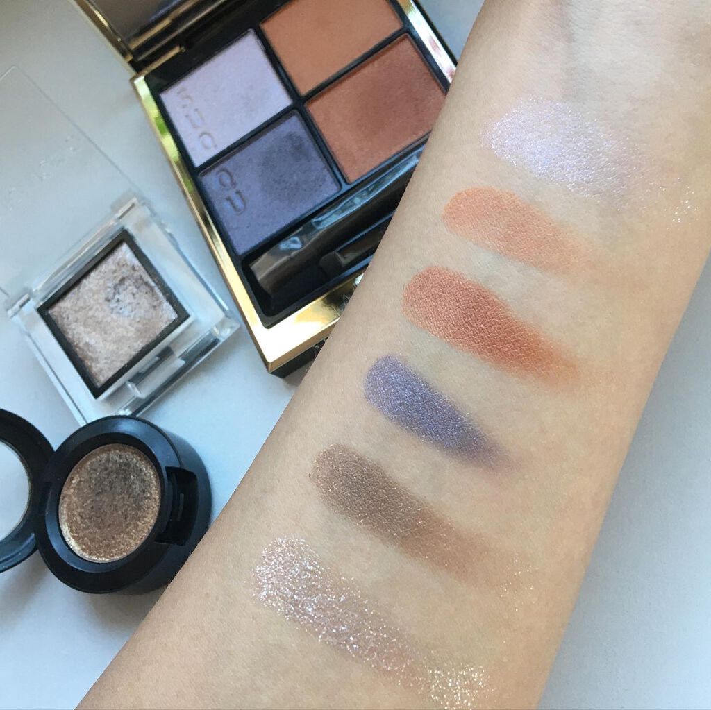 ダズルシャドウ/M・A・C/単色アイシャドウを使ったクチコミ（3枚目）