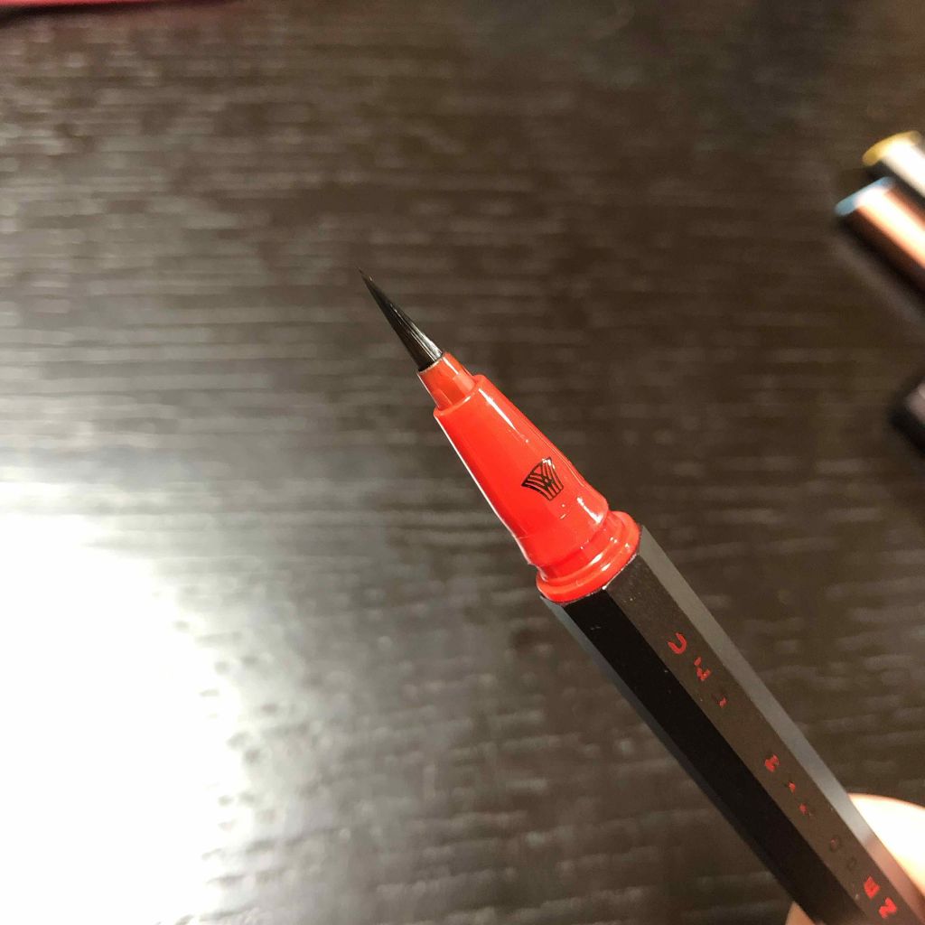 EYE OPENING LINER/UZU BY FLOWFUSHI/リキッドアイライナーを使ったクチコミ(3枚目)