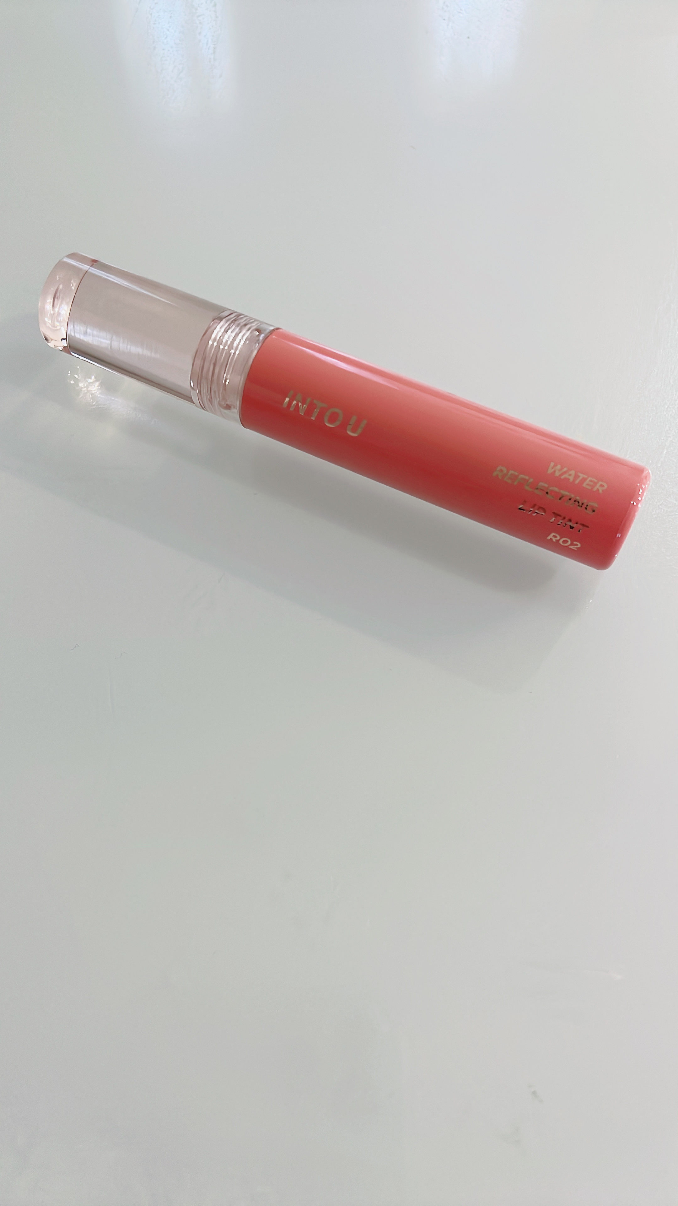 ウォーターリフレクティングリップティント R02  甘えんぼピーチフィズ/INTO U/リップティントを使ったクチコミ（1枚目）