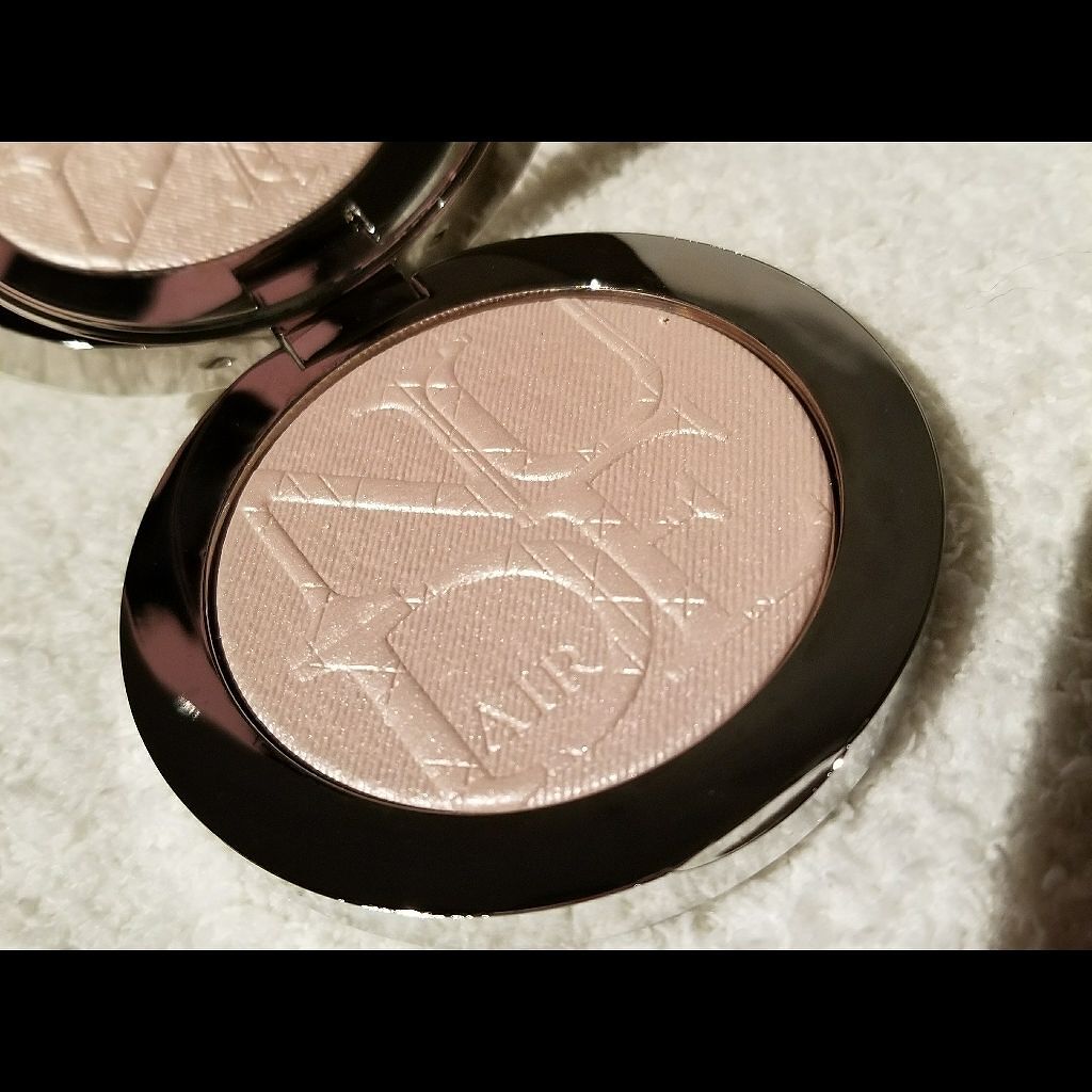 ディオールスキン ヌード エアー ルミナイザー パウダー/Dior/プレストパウダーを使ったクチコミ（2枚目）