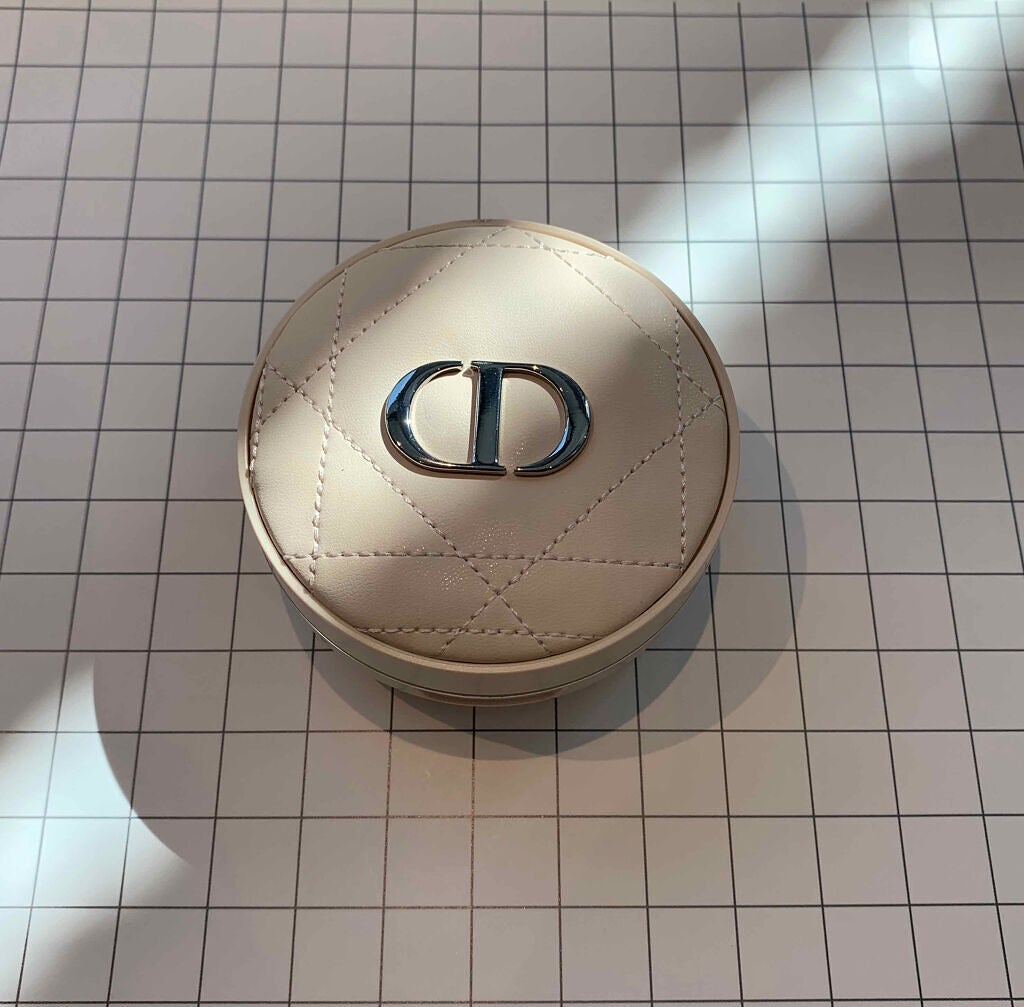 ディオールスキン フォーエヴァー クッション パウダー/Dior/ルースパウダーを使ったクチコミ(1枚目)