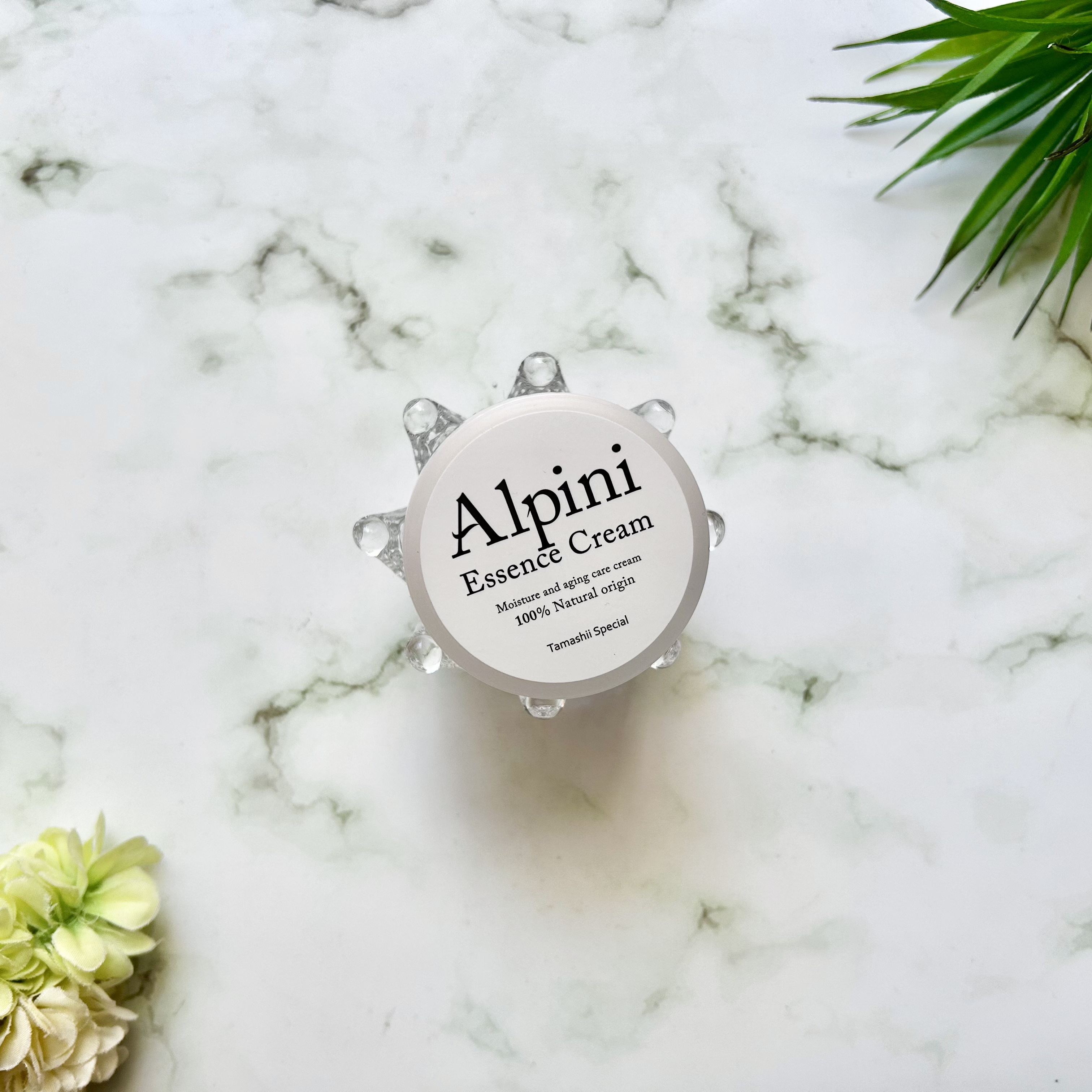 アルピ二エッセンスクリーム/魂の商材屋/フェイスクリームを使ったクチコミ（1枚目）