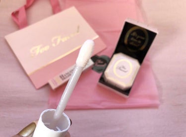 ～トゥー フェイスド ハングオーバー～ ピロー バーム リップ トリートメント/Too Faced/リップケア・リップクリームを使ったクチコミ（3枚目）