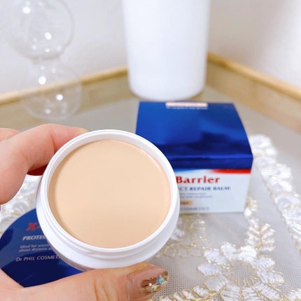 フイルナチュラント エクスバリア プロテクトリペアバーム/ドクターフィルコスメティクス/フェイスバームを使ったクチコミ(4枚目)