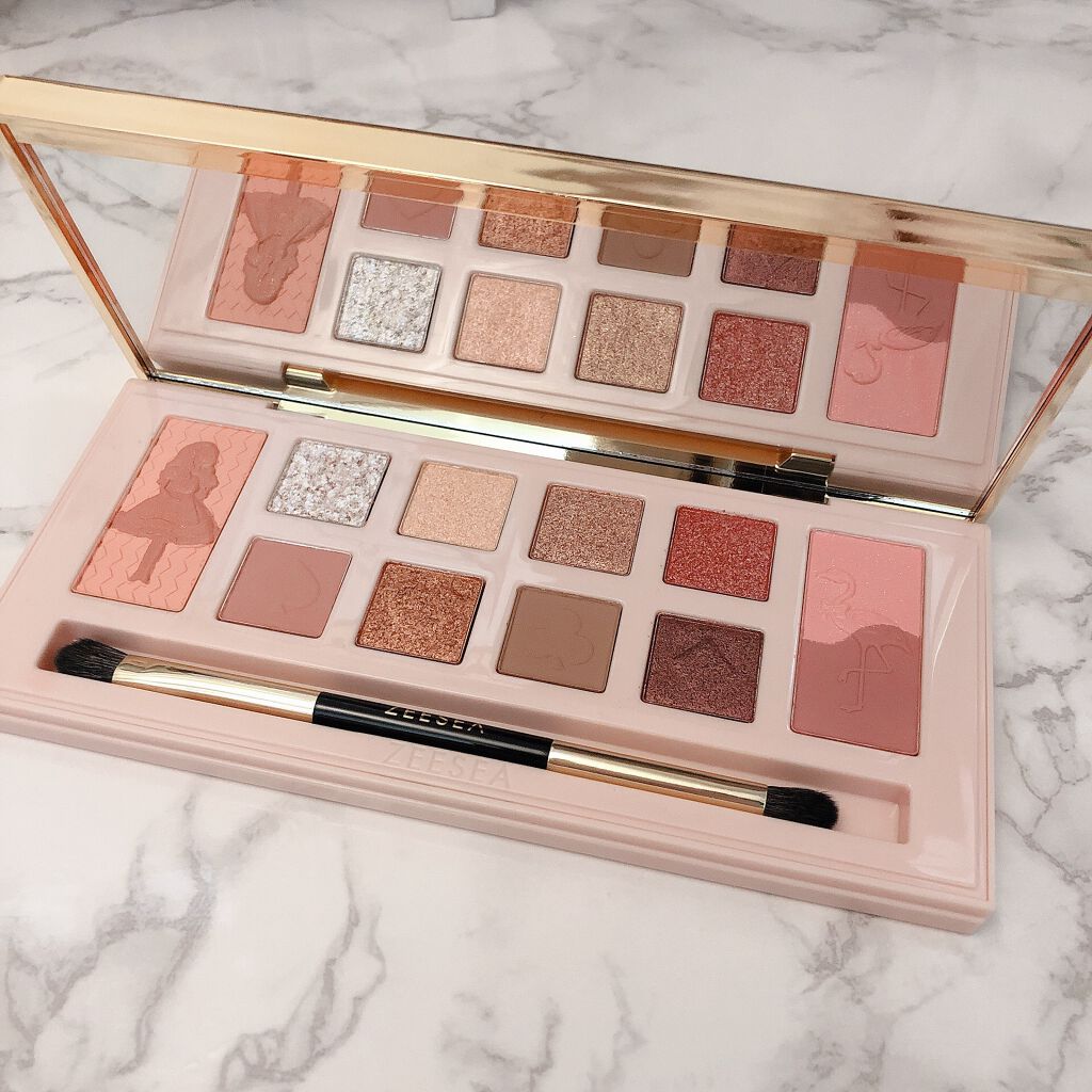 アリスドリームランドシリーズ 12色アイシャドウパレット（ZEESEA×大英博物館）/ZEESEA/アイシャドウパレットを使ったクチコミ（2枚目）