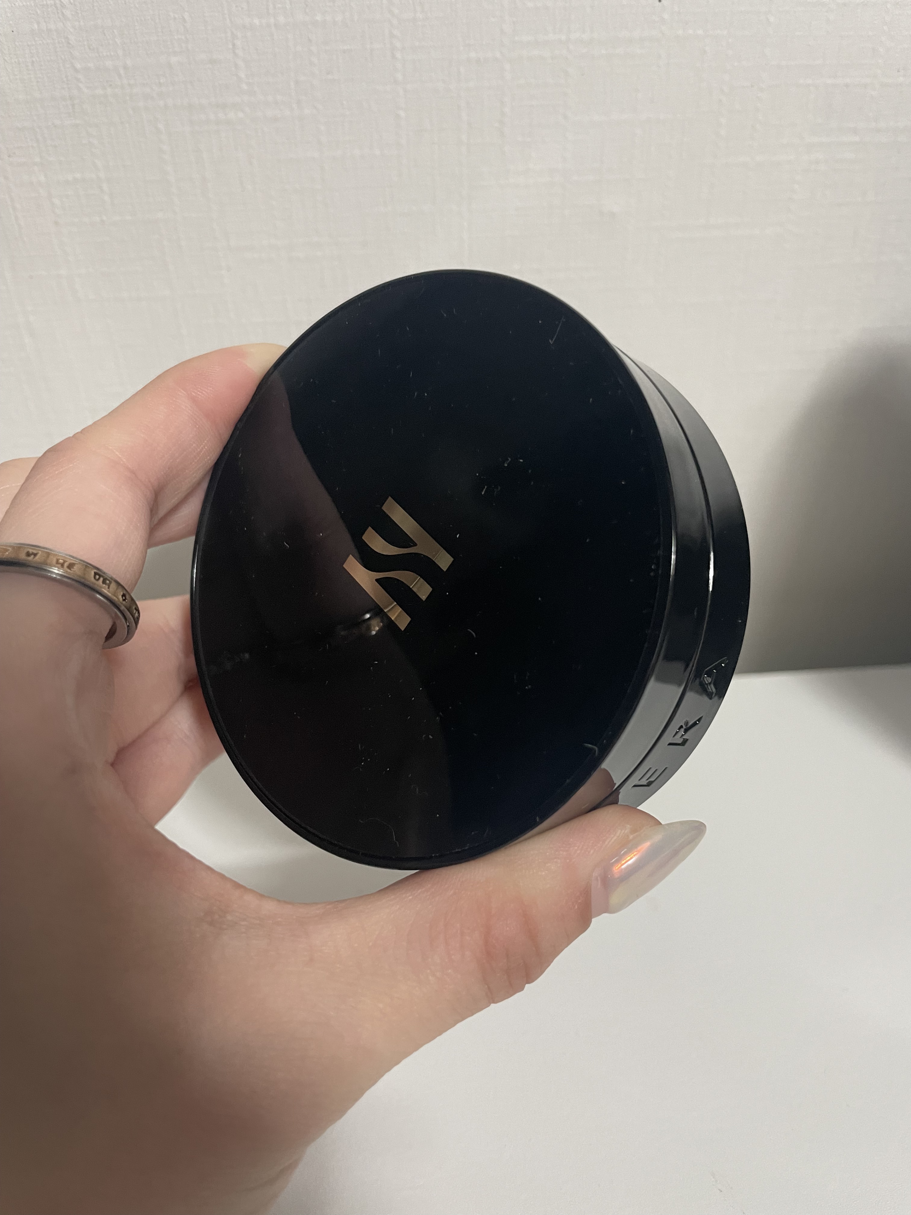 ブラック クッション/HERA/クッションファンデーションを使ったクチコミ（3枚目）