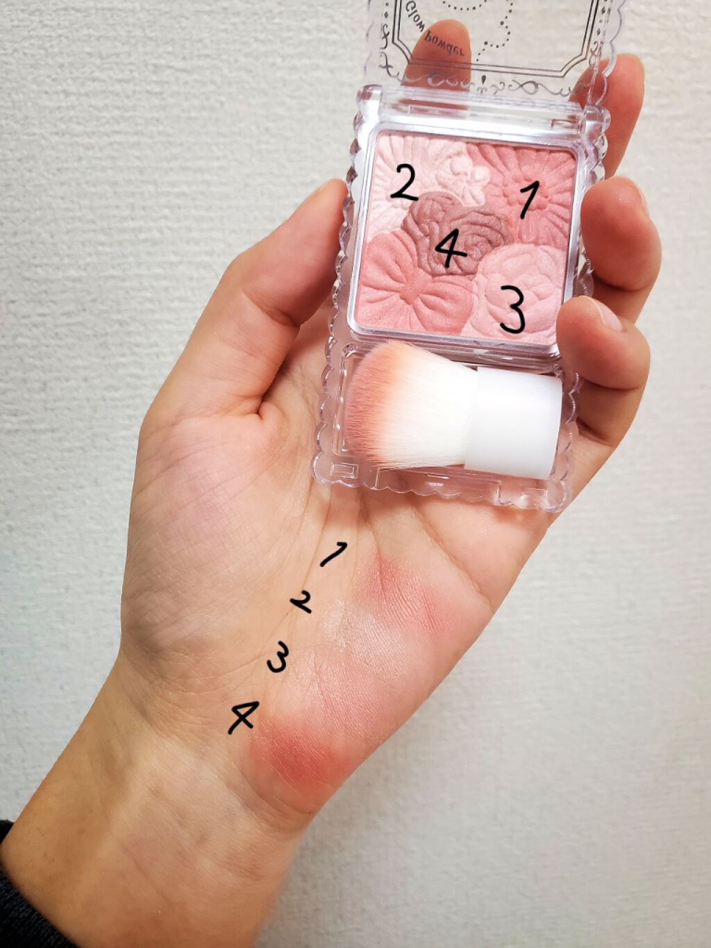 グロウフルールチークス/キャンメイク/パウダーチークを使ったクチコミ(2枚目)