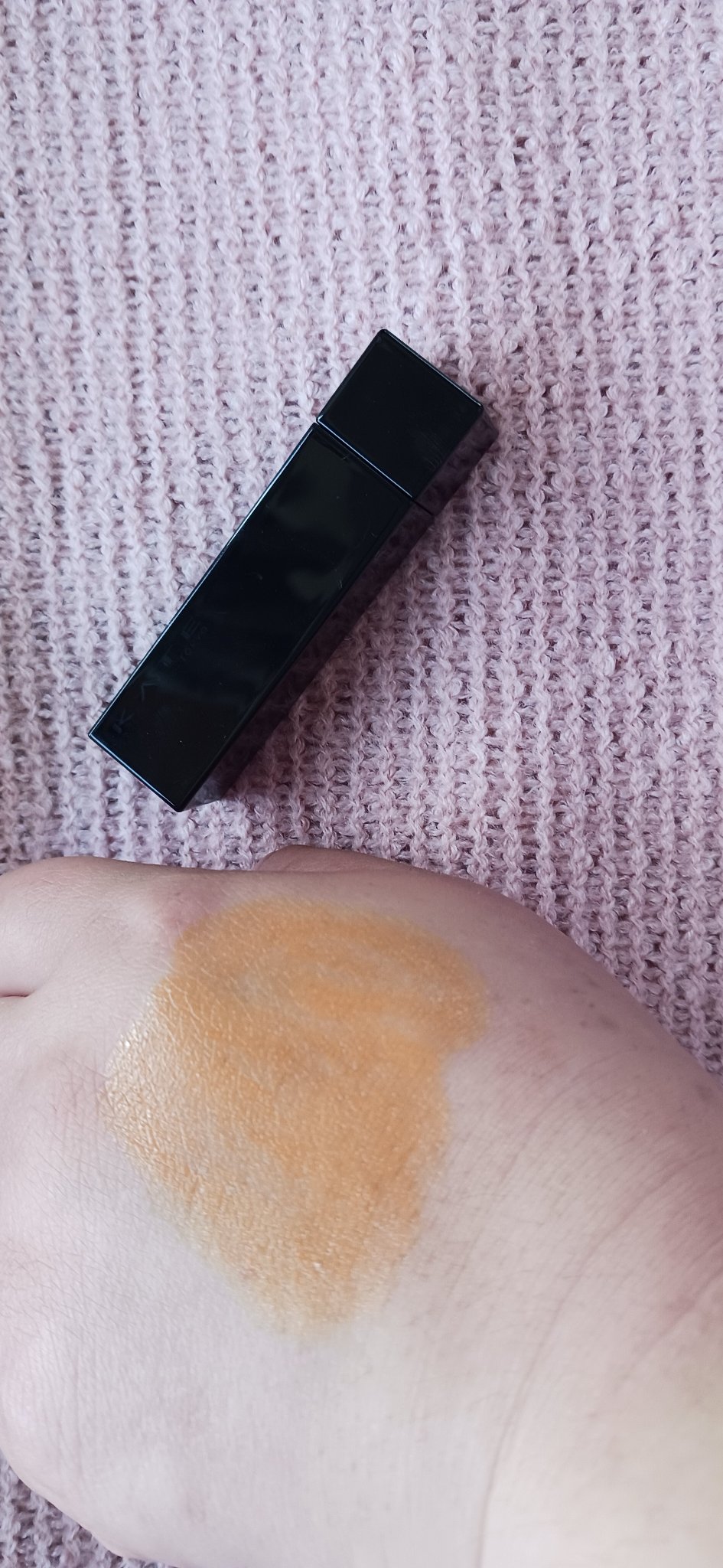 リップカラーコントロールベース  EX-1 忍ばせイエロー/KATE/リップクリームを使ったクチコミ（2枚目）