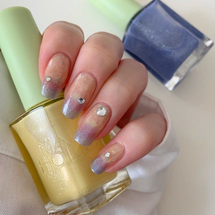 yomogi on LIPS 「#甘めデイリーネイルイエローとブルーの春ネイル💅🌼🩵..」(1枚目)