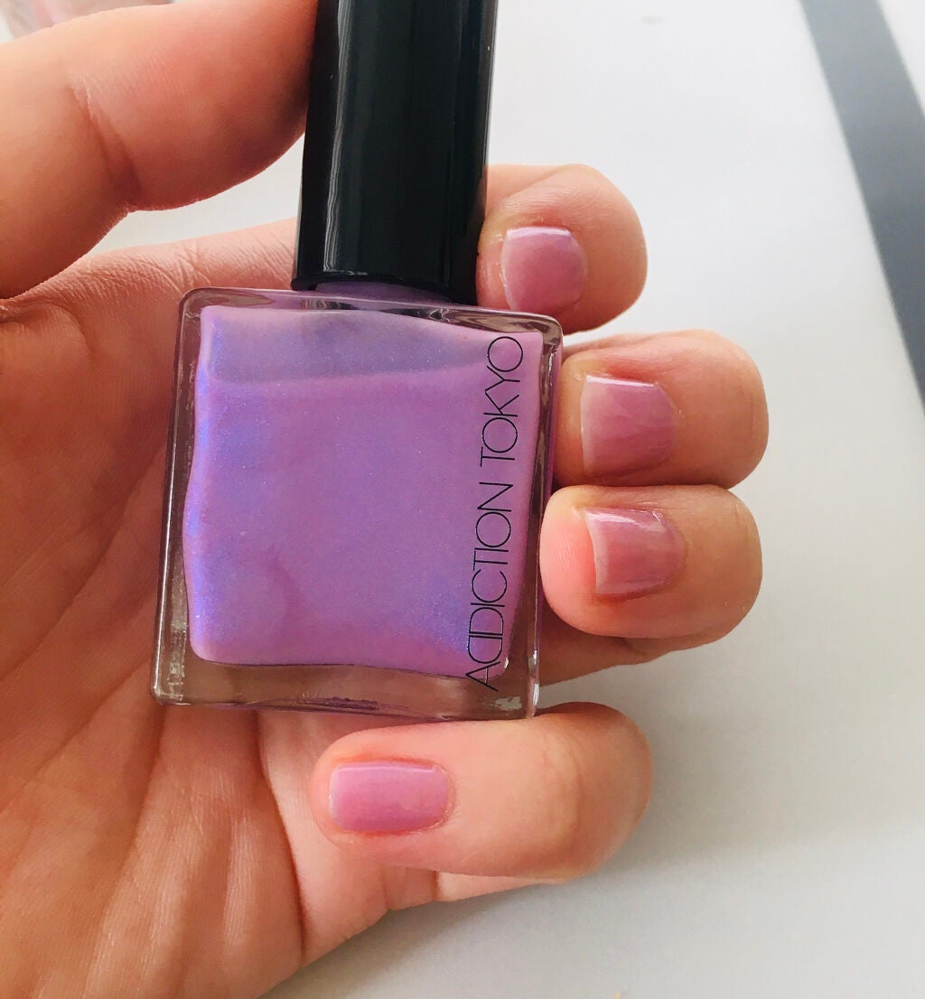 いといとん on LIPS 「addiction秋の新作 114P早く乾くし、偏光パールがと..」(1枚目)