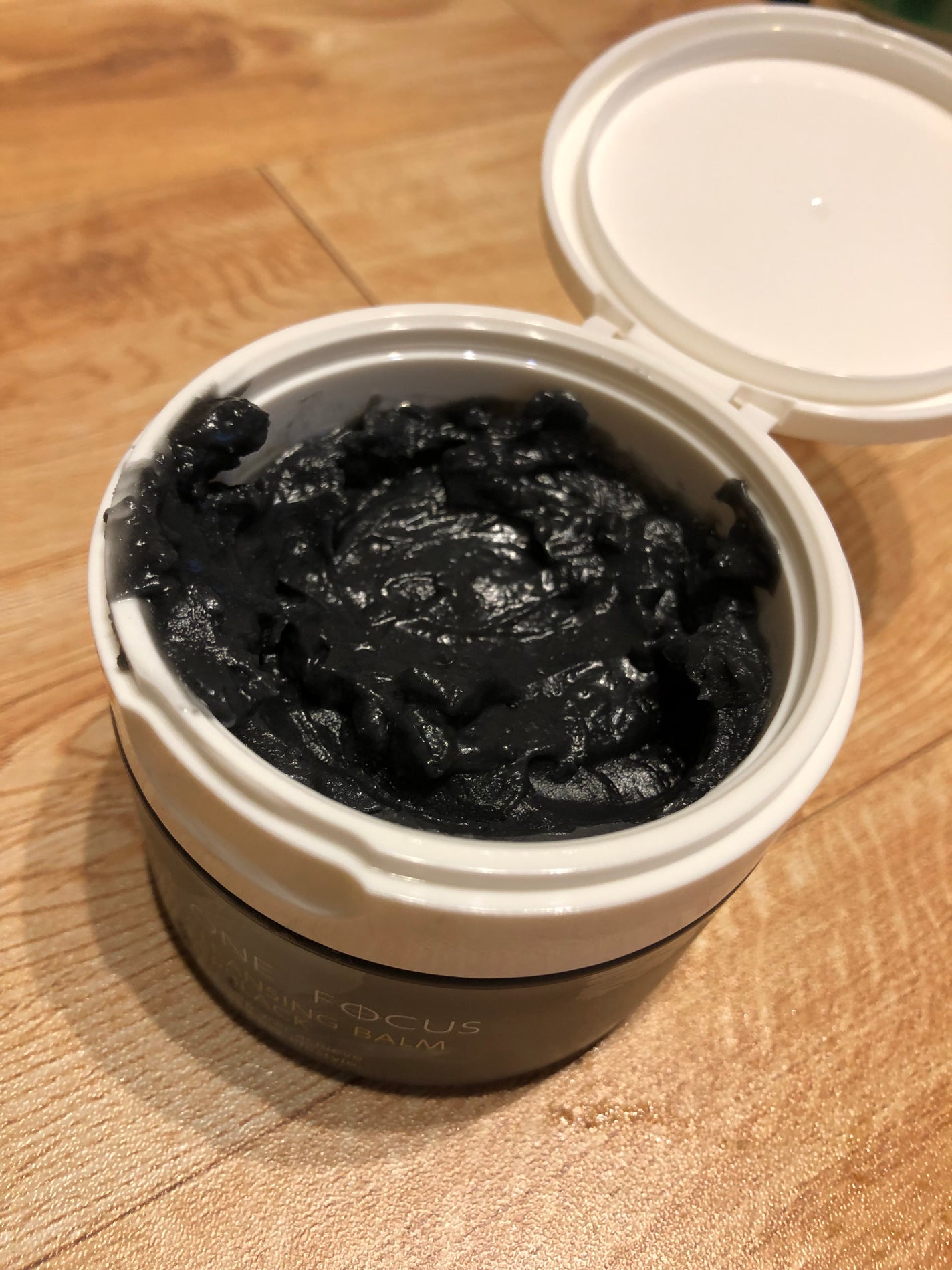 パーフェクトワンフォーカス スムースクレンジングバーム ディープブラック/PERFECT ONE FOCUS/クレンジングバームを使ったクチコミ(1枚目)