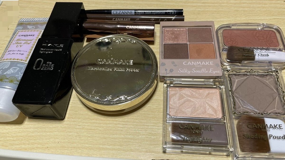 リアルカバーリキッド（ライトグロウ）/KATE/リキッドファンデーションを使ったクチコミ（1枚目）