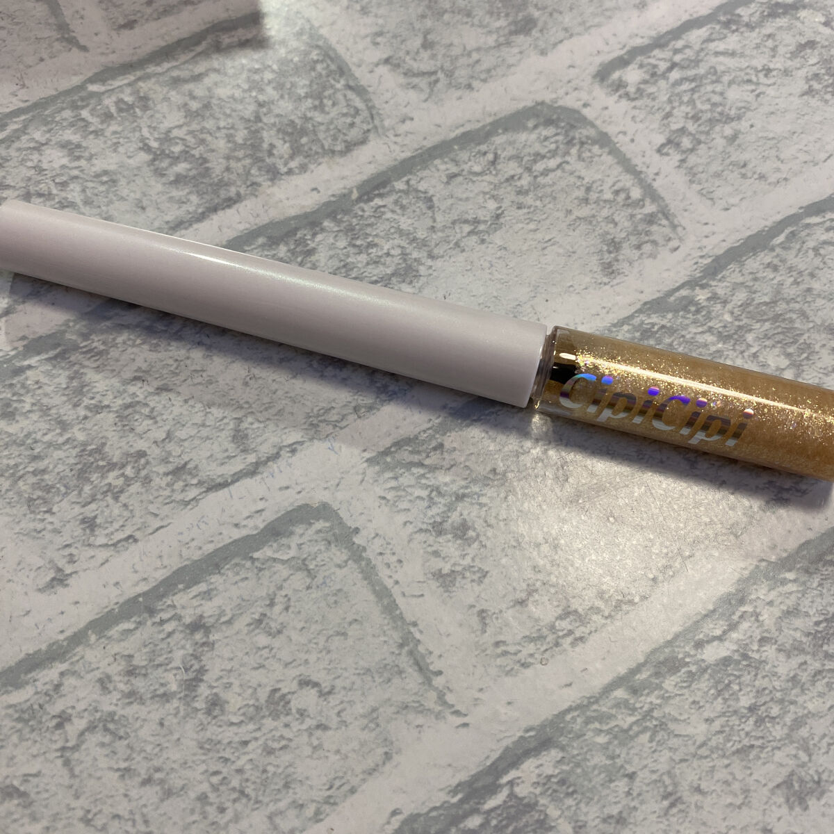 グリッター イルミネーションライナー R/CipiCipi/リキッドアイライナーを使ったクチコミ（1枚目）