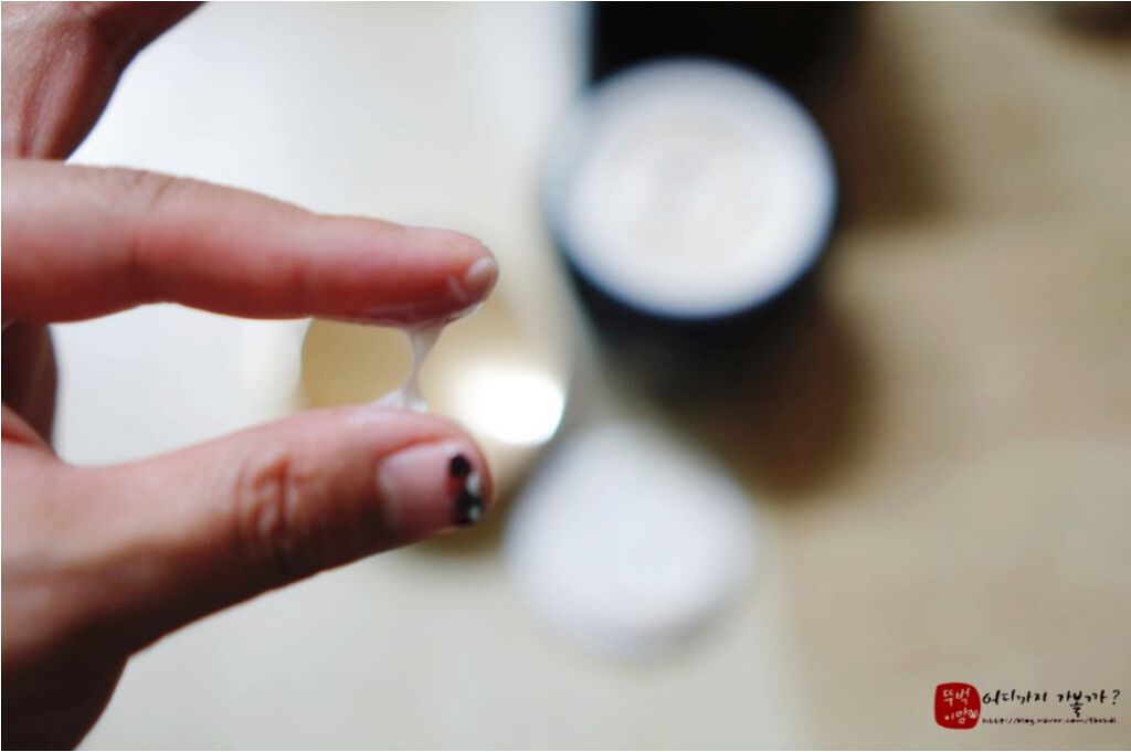 ベラ アルティメットエージ ネッククリーム/VELLA/フェイスクリームを使ったクチコミ（2枚目）