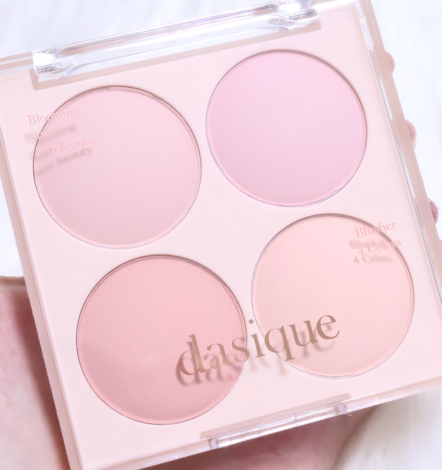 ブレンディングムードチーク/dasique/パウダーチークを使ったクチコミ(1枚目)