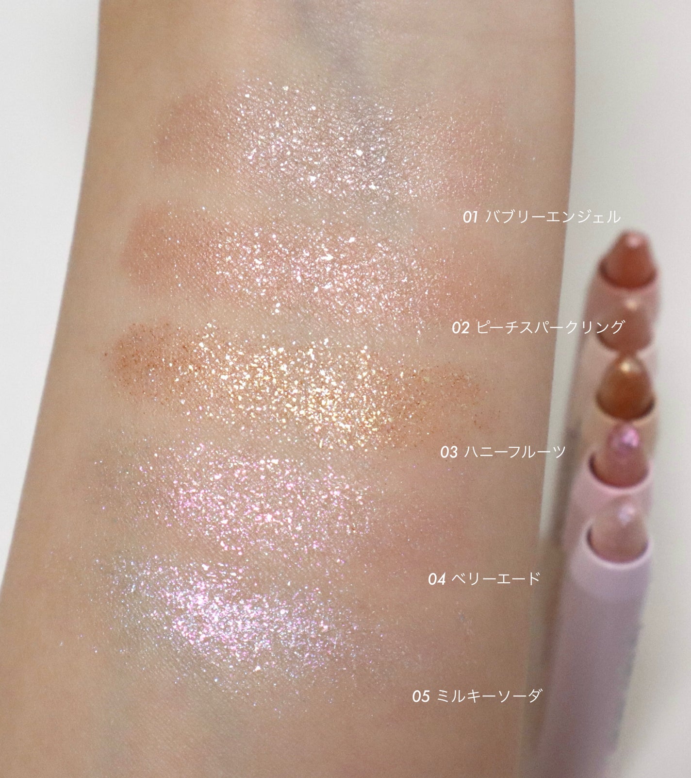 アートクラス アイグリッツ/too cool for school/スティックアイシャドウを使ったクチコミ(2枚目)