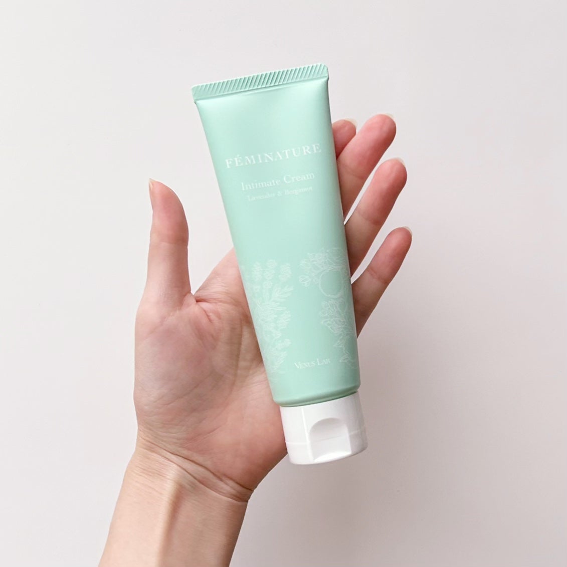 フェミナチュールインティメイトクリーム/ヴィーナスラボ/デリケートゾーンケアを使ったクチコミ(3枚目)