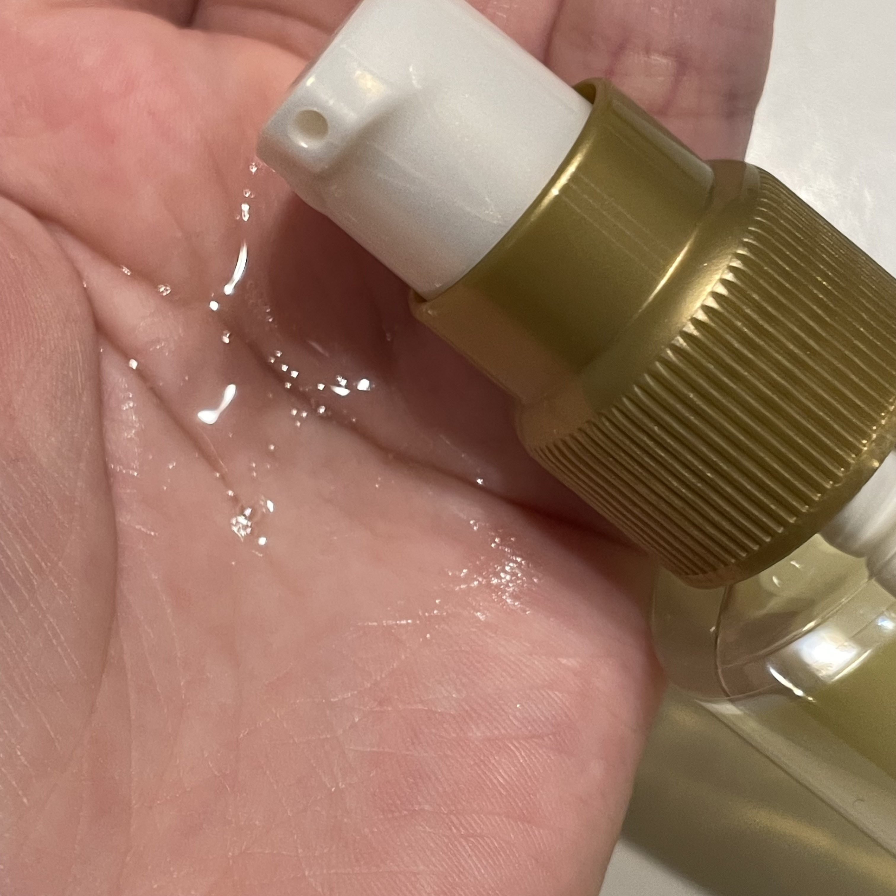 スーパーリッチシャイン ダメージリペア とろとろ補修ヘアオイル/LUX/ヘアオイルを使ったクチコミ（2枚目）