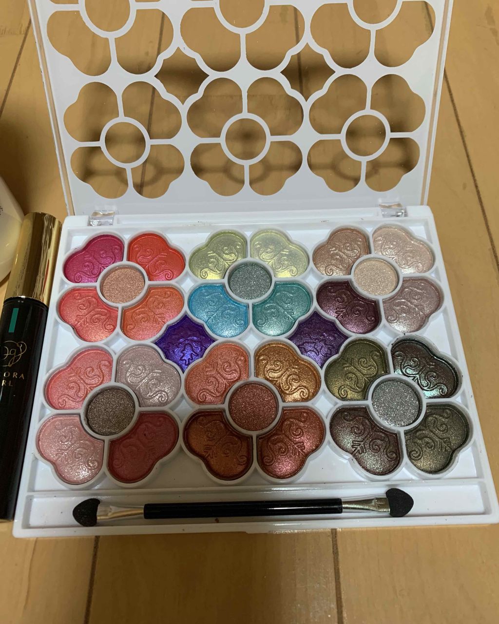 アイカラーパレット/ティアラガール/アイシャドウパレットを使ったクチコミ（1枚目）