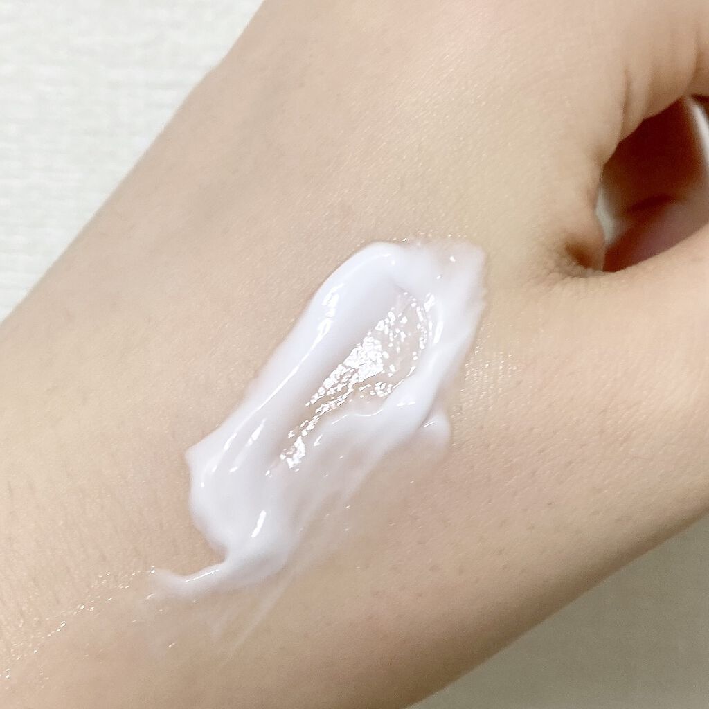 エルバヴェール ハンドクリーム/L'OCCITANE/ハンドクリームを使ったクチコミ（3枚目）