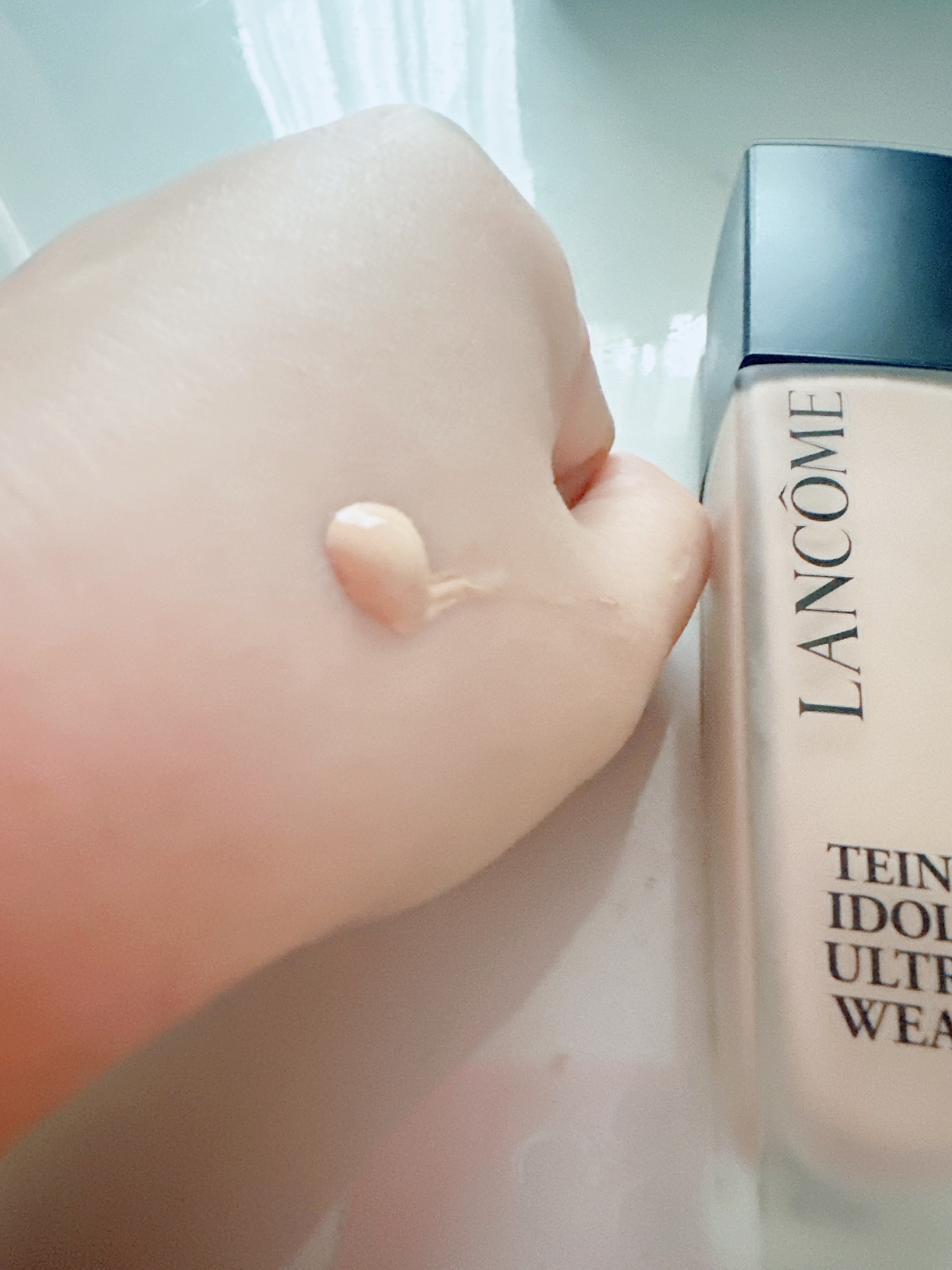 タンイドル ウルトラ ウェア リキッド/LANCOME/リキッドファンデーションを使ったクチコミ（3枚目）