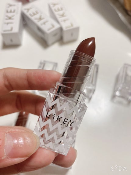 スムースフィットリップスティック/LiKEY BEAUTY/口紅を使ったクチコミ(4枚目)