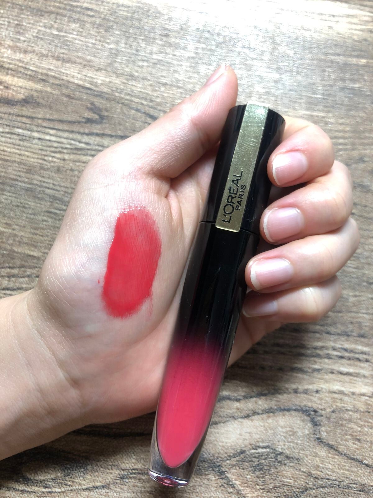 ブリリアントシグネチャー/ロレアル パリ/口紅を使ったクチコミ(1枚目)