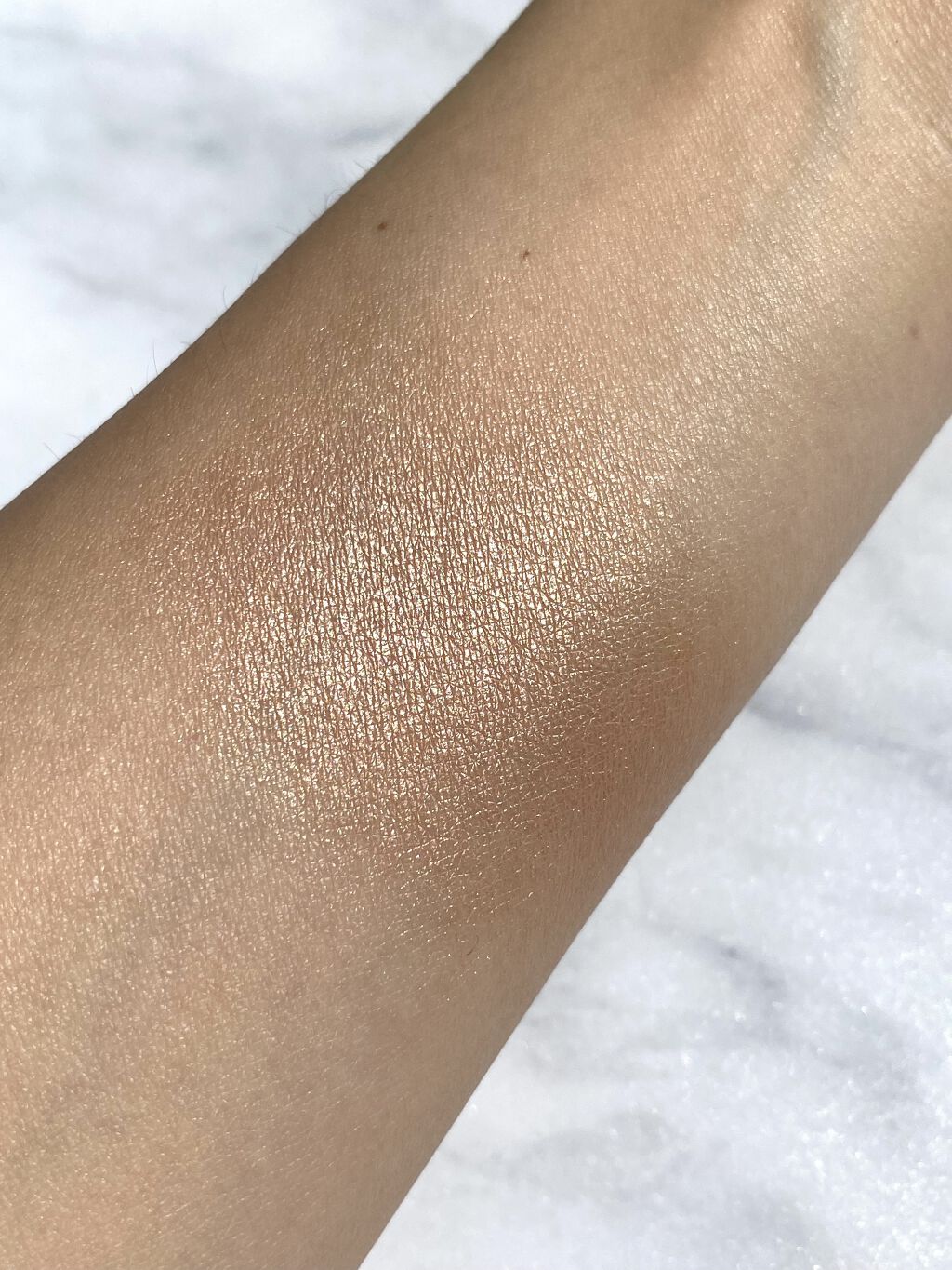 ローズグロウ イルミネーター /ローラ メルシエ/プレストパウダーを使ったクチコミ（3枚目）