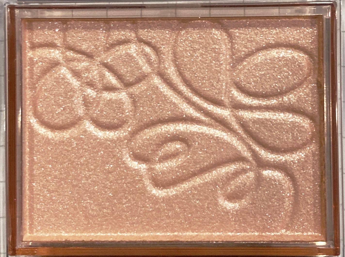 パールグロウニュアンサー/CEZANNE/パウダーハイライトを使ったクチコミ(2枚目)