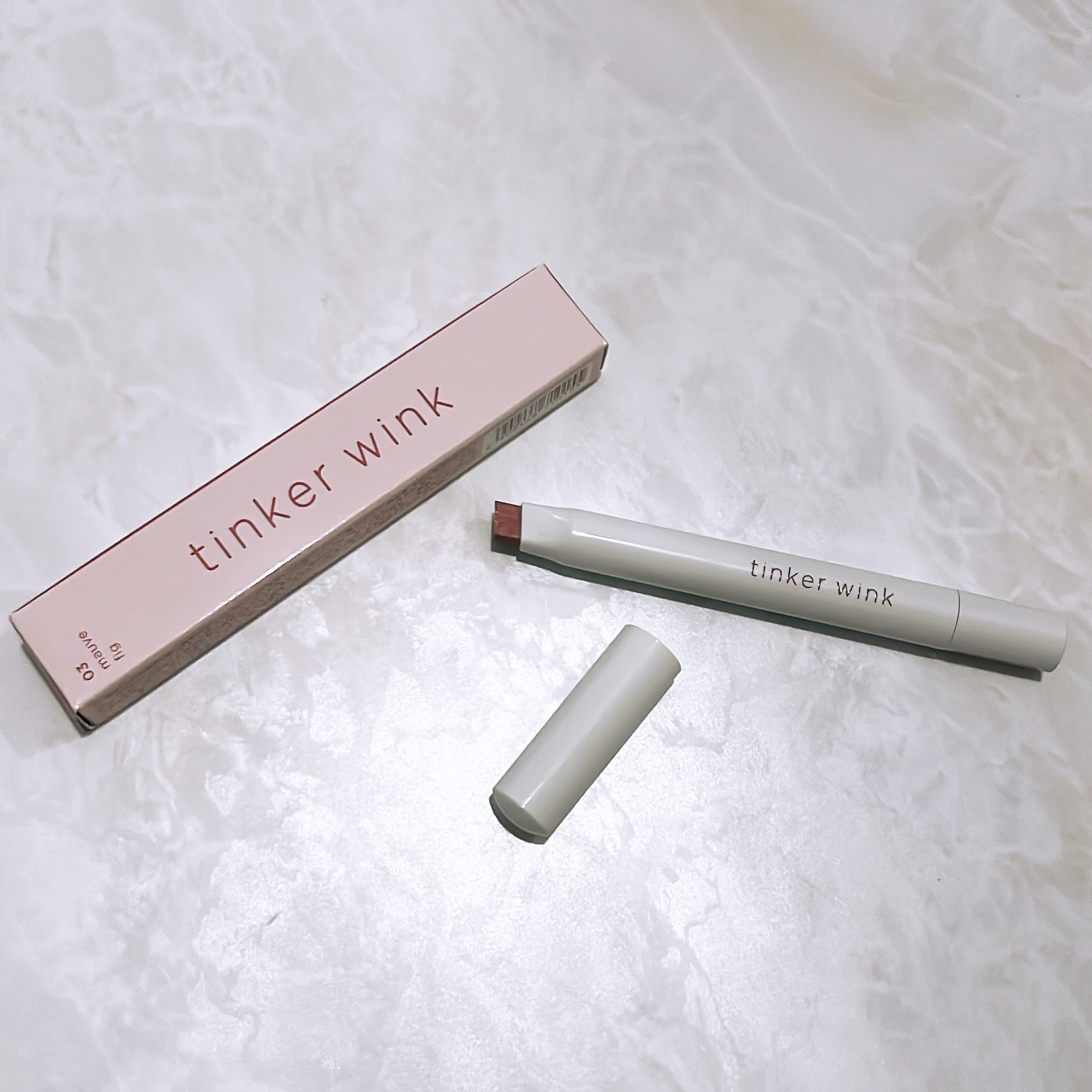 透け感アイシャドウペンシル/ティンカーウィンク/スティックアイシャドウを使ったクチコミ（3枚目）