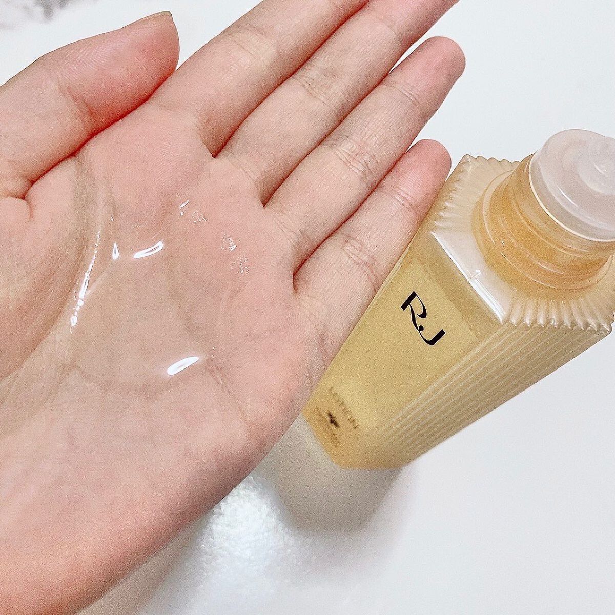 RJローションN/アピセラピーコスメティクス/化粧水を使ったクチコミ（3枚目）