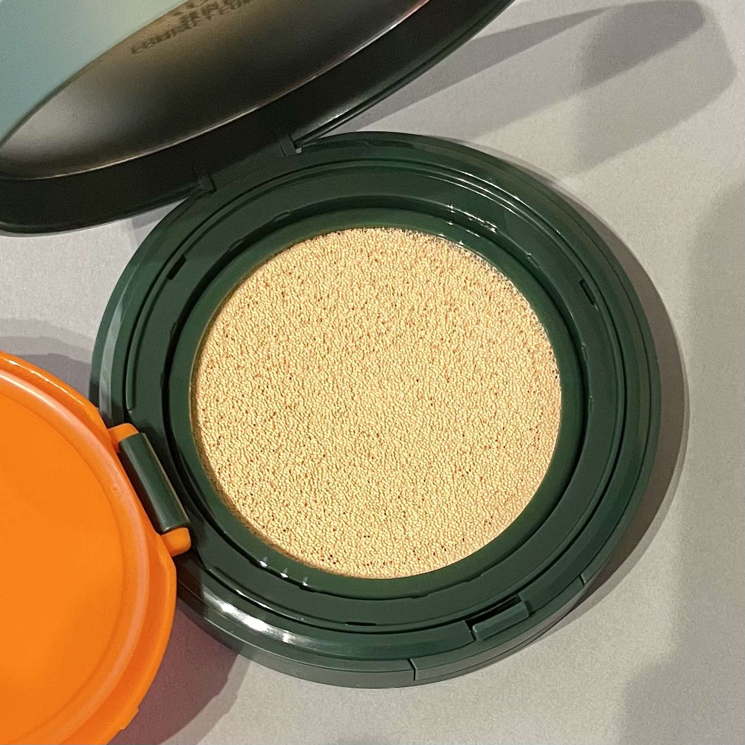 スキンエンハンサー コンパクトクッション（グロー) #2 ソフトロジー/BROOKESIA/クッションファンデーションを使ったクチコミ（3枚目）