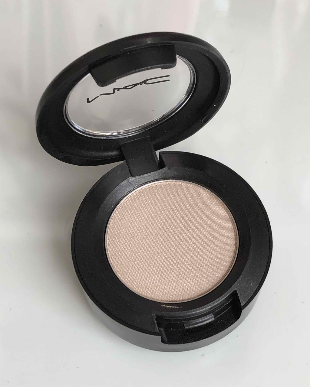 スモール アイシャドウ/M・A・C/単色アイシャドウを使ったクチコミ(2枚目)